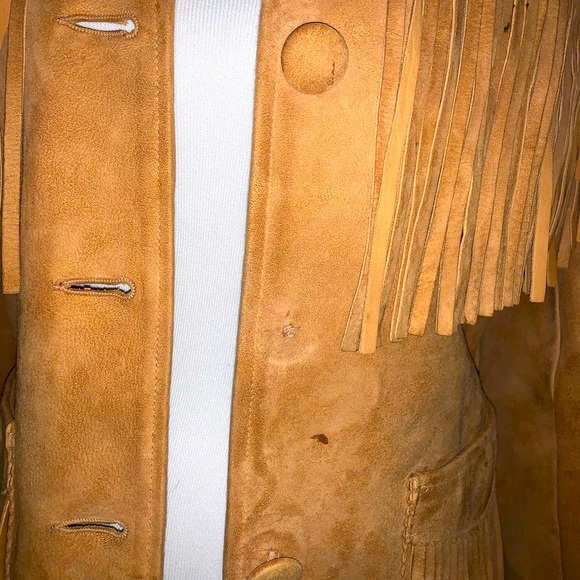 💝SOLD💝🍒Vintage @ThriftNTell fringe suede jacket🍒 - Picture 9 of 13